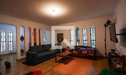 Casa para aluguel - jardim semiramis, 3 quartos,  200 m² - cotia