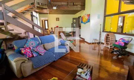 Casa para Aluguel - Itaipu, 4 Quartos,  250 m² - Niterói