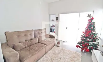 Casa para Aluguel - Tibery, 3 Quartos,  194 m² - Uberlândia