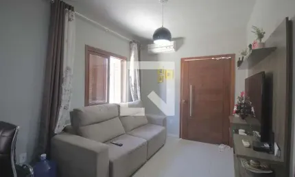 Casa para Aluguel - Nossa Sra das Graças, 2 Quartos,  45 m² - Canoas
