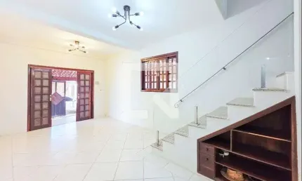 Casa para Aluguel - Jardim das Industrias, 5 Quartos,  300 m² - São José dos Campos