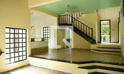 Casa / Sobrado em Condomínio para Aluguel - Algarve, 3 Quartos,  1500 m² - Cotia