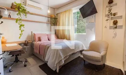 Apartamento para Aluguel - Centro, 1 Quarto,  15 m² - Florianópolis