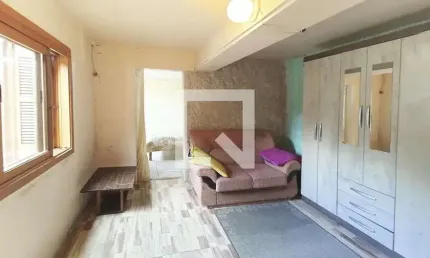 Casa para Aluguel - Canudos, 1 Quarto,  78 m² - Novo Hamburgo