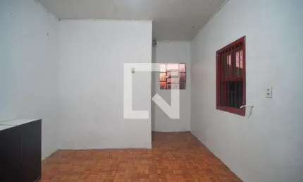 Casa para Aluguel - Vicentina, 1 Quarto,  48 m² - São Leopoldo