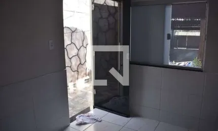 Casa para Aluguel - Taguatinga, 1 Quarto,  40 m² - Brasília
