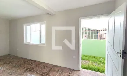 Casa para Aluguel - Vicentina, 1 Quarto,  70 m² - São Leopoldo