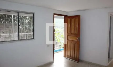 Casa para Aluguel - Granja Carolina, 1 Quarto,  39 m² - Cotia
