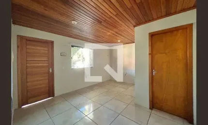 Casa para Aluguel - Canudos, 1 Quarto,  35 m² - Novo Hamburgo