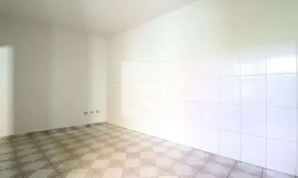 Casa para Aluguel - Daniel Fonseca, 2 Quartos,  50 m² - Uberlândia