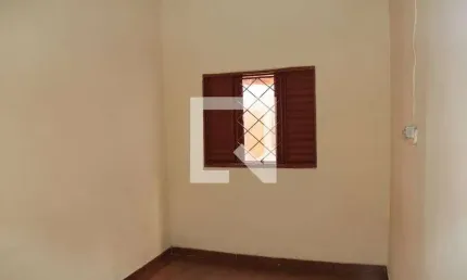 Kitnet / Stúdio para Aluguel - Setor Campinas, 1 Quarto,  30 m² - Goiânia
