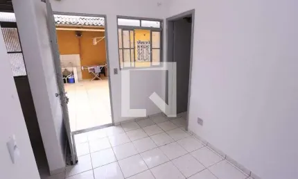 Apartamento para Aluguel - Ceilândia, 1 Quarto,  35 m² - Brasília