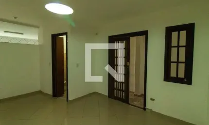 Casa para Aluguel - Parque Alexandre, 2 Quartos,  125 m² - Cotia