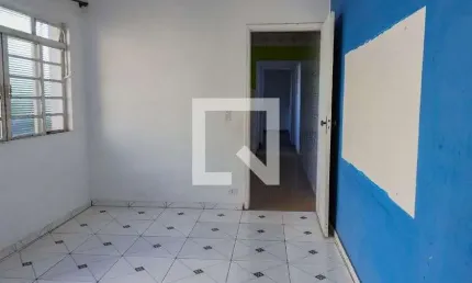 Casa para Aluguel - Jardim Monte Santo, 2 Quartos,  100 m² - Cotia