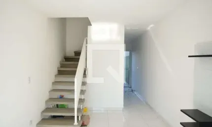 Casa para Aluguel - Jardim Nossa Sra das Graças, 2 Quartos,  80 m² - Cotia
