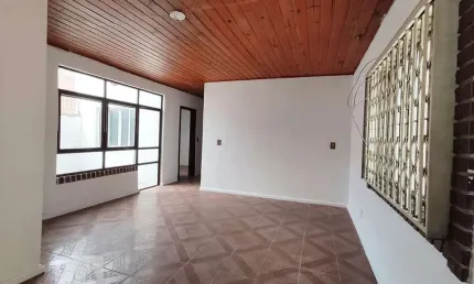 Casa para Aluguel - Vicentina, 5 Quartos,  200 m² - São Leopoldo