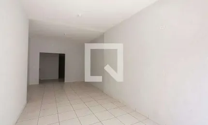 Casa para Aluguel - Martins, 1 Quarto,  50 m² - Uberlândia