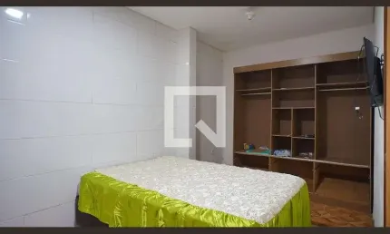 Casa para Aluguel - Cachoeira do Bom Jesus, 1 Quarto,  42 m² - Florianópolis