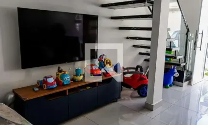 Casa / Sobrado em Condomínio para Aluguel - Jardim Pioneira, 2 Quartos,  60 m² - Cotia