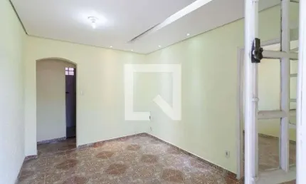 Casa para Aluguel - Jardim dos Comerciários, 3 Quartos,  200 m² - Belo Horizonte