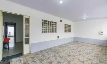 Casa para Aluguel - Taguatinga, 2 Quartos,  147 m² - Brasília