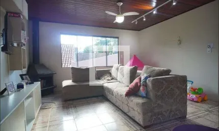 Casa para Aluguel - Centro, 1 Quarto,  200 m² - Novo Hamburgo