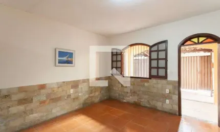 Casa para Aluguel - Lagoa, 3 Quartos,  180 m² - Belo Horizonte