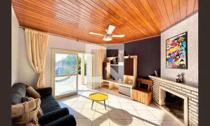 Casa para Aluguel - Campina, 3 Quartos,  170 m² - São Leopoldo