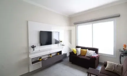 Casa para Aluguel - Santa Luzia, 3 Quartos,  168 m² - Uberlândia