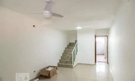 Casa para Aluguel - Vila Guilhermina, 2 Quartos,  120 m² - São Paulo