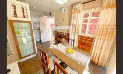 Casa para Aluguel - Ingleses, 2 Quartos,  55 m² - Florianópolis