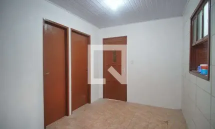 Casa para Aluguel - Scharlau, 2 Quartos,  70 m² - São Leopoldo