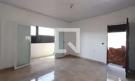 Casa para Aluguel - Jardim Independência, 2 Quartos,  2 m² - São Paulo