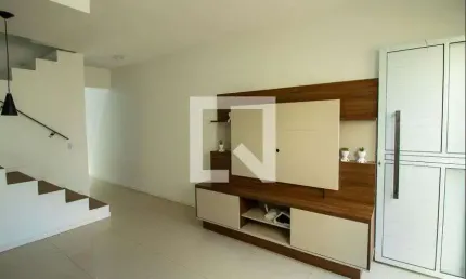 Casa / Sobrado em Condomínio para Aluguel - Jardim Pioneira, 2 Quartos,  65 m² - Cotia