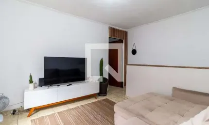 Casa para Aluguel - Vila Amália, 2 Quartos,  80 m² - São Paulo