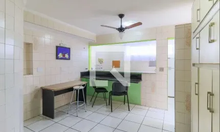 Kitnet / Stúdio para Aluguel - Parque Maria Helena, 1 Quarto,  25 m² - São Paulo