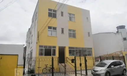 Casa para Aluguel - Brotas, 2 Quartos,  55 m² - Salvador