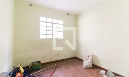Casa para Aluguel - Itaquera, 2 Quartos,  65 m² - São Paulo