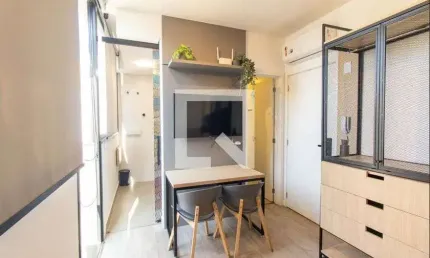 Apartamento para Aluguel - Água Verde, 1 Quarto,  34 m² - Curitiba