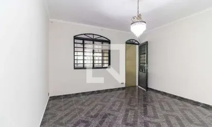 Casa para Aluguel - Itaquera, 2 Quartos,  300 m² - São Paulo