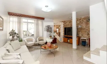 Casa para Aluguel - Santo Amaro , 4 Quartos,  179 m² - São Paulo
