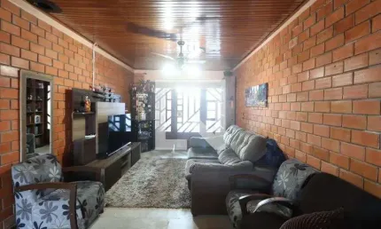 Casa para Aluguel - Nossa Sra das Graças, 3 Quartos,  107 m² - Canoas