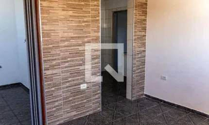 Casa para Aluguel - Bandeiras, 2 Quartos,  55 m² - Osasco
