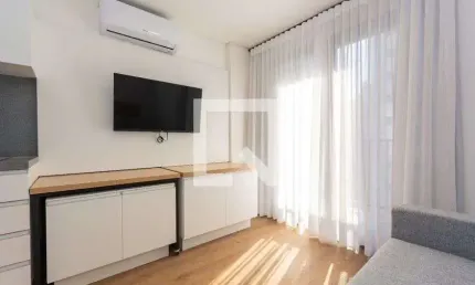 Kitnet / Stúdio para Aluguel - Centro, 1 Quarto,  30 m² - Curitiba