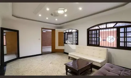 Casa para Aluguel - Ermelino Matarazzo, 3 Quartos,  180 m² - São Paulo