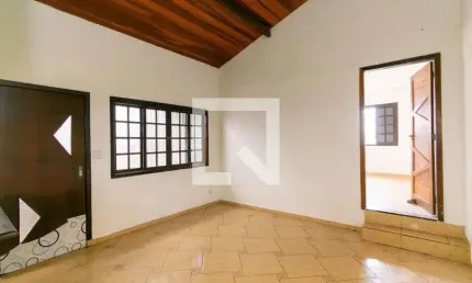 Casa para Aluguel - Aricanduva, 2 Quartos,  149 m² - São Paulo