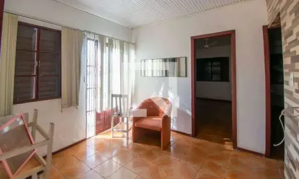 Casa para Aluguel - Rio Branco, 2 Quartos,  75 m² - Canoas