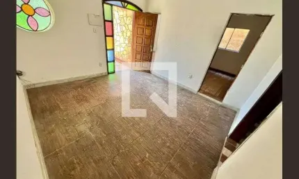 Casa para Aluguel - Santa Mônica, 2 Quartos,  110 m² - Belo Horizonte