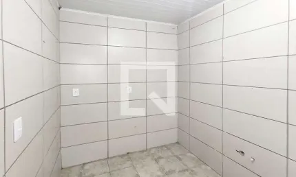 Casa para Aluguel - Feitoria Seller, 2 Quartos,  33 m² - São Leopoldo