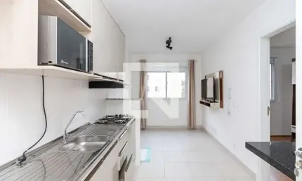 Apartamento para Aluguel - Parque Maria Helena, 1 Quarto,  30 m² - São Paulo